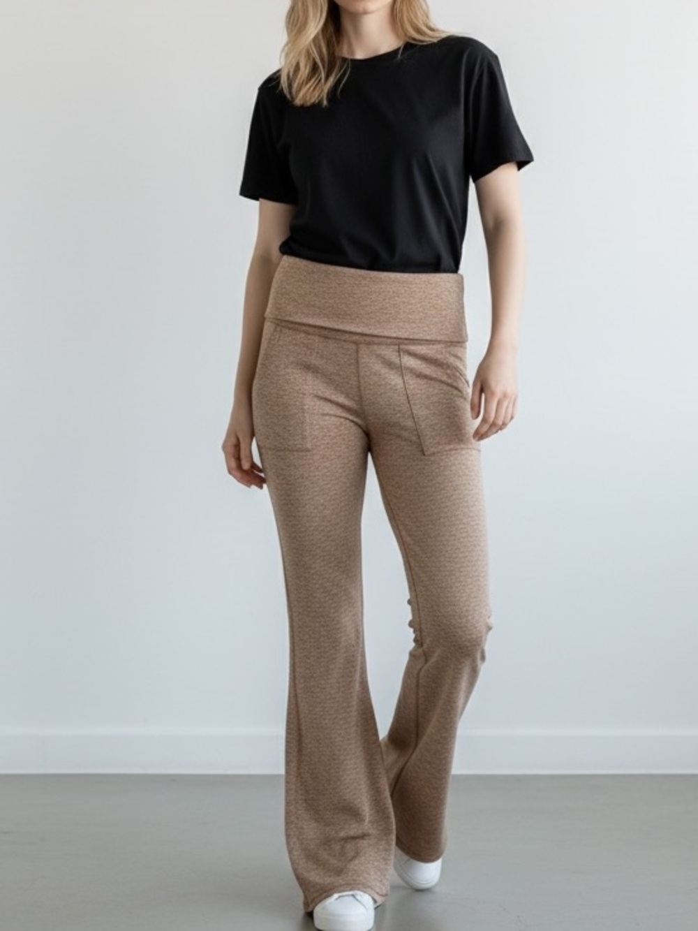 OFFLINE by aerie The Hugger Fold Over High Rise Pant - Heathered Tan